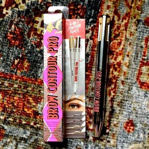 Benefit brow contour pro pen